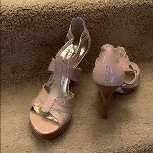 Stuart Weitzman Patton blush heel.  Worn once.